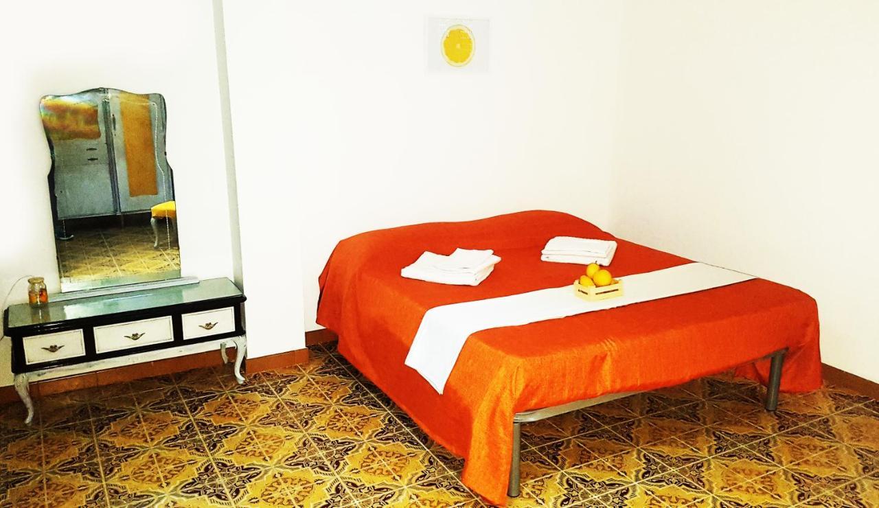 Casa Gentile Caruso Bed & Breakfast Torrenova  Bagian luar foto
